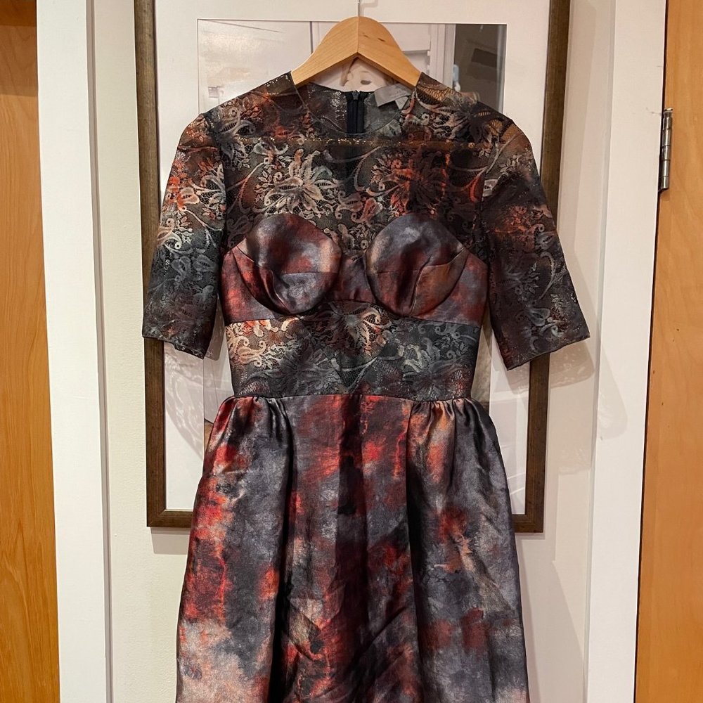 Excellent Condition Mulberry midi lined silk and lack burgundy and black dress